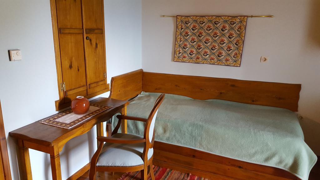 Traditional Guesthouse Marousio Rodavgi Zewnętrze zdjęcie